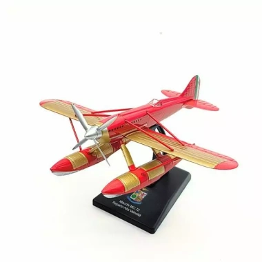 Mô hình máy bay MC72 1/72 - Chi tiết thực tế, giá ưu đãi 450.000 VND 3 Mô hình máy bay MC72 1/72 - Chi tiết thực tế, giá ưu đãi 450.000 VND 3