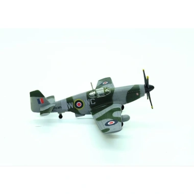 Mô hình máy bay P51 Mustang 1/72 - Giá ưu đãi 548.900₫, chi tiết thực tế 2 Mô hình máy bay P51 Mustang 1/72 - Giá ưu đãi 548.900₫, chi tiết thực tế 2