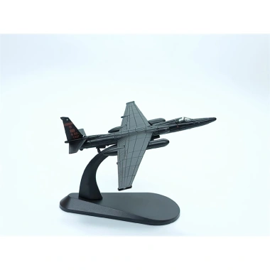 Mô hình máy bay U2S tỷ lệ 1/144: Giá ưu đãi 600.000đ, chi tiết cao, phù hợp sưu tập 4 Mô hình máy bay U2S tỷ lệ 1/144: Giá ưu đãi 600.000đ, chi tiết cao, phù hợp sưu tập 4