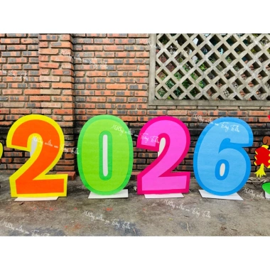 Mô hình số 2.026 Tết nhiều màu dễ thương, dùng làm cổng sân khấu – Giá chỉ 140.000đ