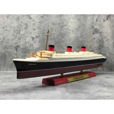 Mô hình tàu Normandy tỷ lệ 1/1.250 Giá ưu đãi 550.000₫ chi tiết lịch sử hải quân 5 Mô hình tàu Normandy tỷ lệ 1/1.250 Giá ưu đãi 550.000₫ chi tiết lịch sử hải quân 5