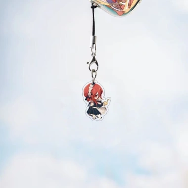 Móc dây treo điện thoại BLUE LOCK - anime bóng đá, móc khóa mica, giá 13.000