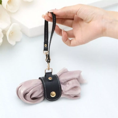 Móc khóa da UUMIR - Túi PU đa năng, giá đỡ khăn, kẹp mũ du lịch, dây đeo tháo rời, 59.616₫ 9