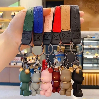 Móc khóa gấu dâu BeaRick dễ thương, thiết kế cute, giảm giá 43.890đ, phù hợp làm quà tặng