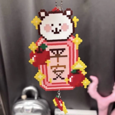 Móc khoá hạt Perler Kitty và Stitch lá bưởi - Chỉ 55.000đ, giảm 15.000đ