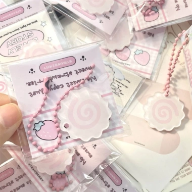 Móc khóa hình mực hồng đáng yêu - dễ thương, nhẹ nhàng, giá chỉ 38.060 VND