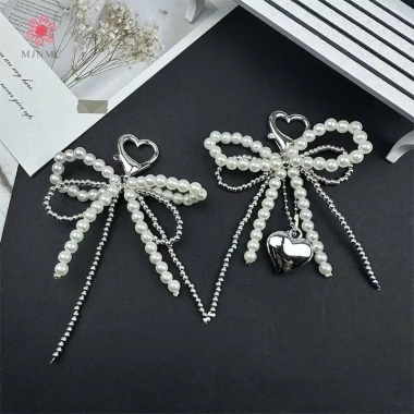 Móc khóa hình nơ ngọc trai handmade, gắn túi xách thời trang, giá chỉ 45.000 VNĐ 5
