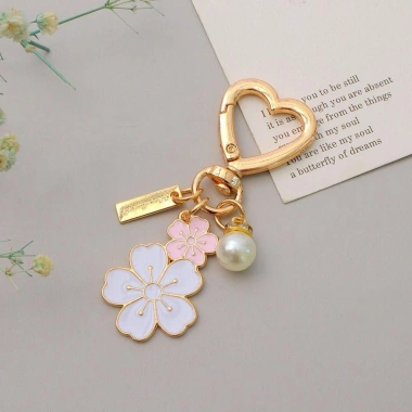 Móc khóa hoa anh đào OLVIDO, dây chuyền cườm ngọc trai mặt chữ - phụ kiện túi tai nghe sang trọng, giá ưu đãi 42.120₫