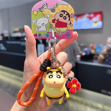 Móc khóa hoạt hình Crayon Shin-Chan - Mặt dây chuyền siêu nhân bóng chày Anime, ưu đãi 86.900 VND