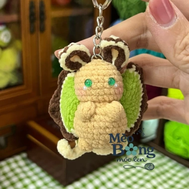 Móc khoá len Bướm đêm Luma the Faeling - Giá chỉ 55.000, phong cách trẻ trung 2 Móc khoá len Bướm đêm Luma the Faeling - Giá chỉ 55.000, phong cách trẻ trung 2