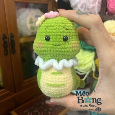 Móc khóa len handmade Bé Rắn béo ú đội hoa - Giá chỉ 70.000đ, giảm mạnh, quà tặng lý tưởng 6 Móc khóa len handmade Bé Rắn béo ú đội hoa - Giá chỉ 70.000đ, giảm mạnh, quà tặng lý tưởng 6