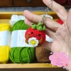 Móc khóa len hình quả cà chua ôm bông hoa cute phong cách trẻ trung - Giá chỉ 29.000đ, giảm mạnh so với 35.960đ 3