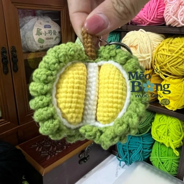 Móc khoá len quả Sầu Riêng - Thiết kế độc đáo, bền đẹp, giảm còn 65.000₫ (giá gốc 83.850₫) 7 Móc khoá len quả Sầu Riêng - Thiết kế độc đáo, bền đẹp, giảm còn 65.000₫ (giá gốc 83.850₫) 7