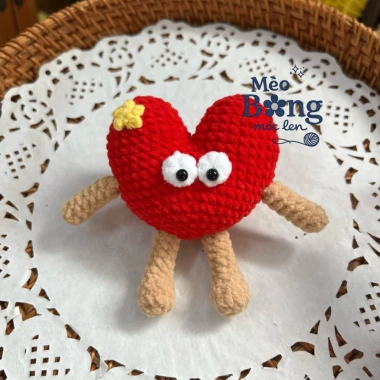 Móc khoá len Trái tim Jellycat – Giá ưu đãi 55.000, chất mềm, thiết kế dễ thương 5 Móc khoá len Trái tim Jellycat – Giá ưu đãi 55.000, chất mềm, thiết kế dễ thương 5