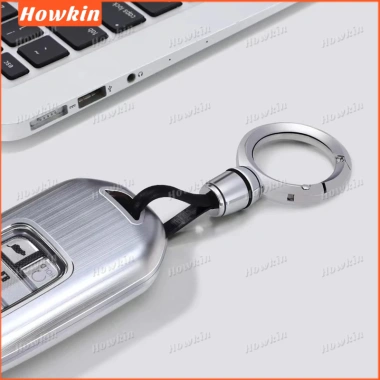 Móc khóa ô tô cao cấp Dây cao su kim loại - Đơn giản, bền bỉ, giảm giá 18% chỉ 37.290 VND
