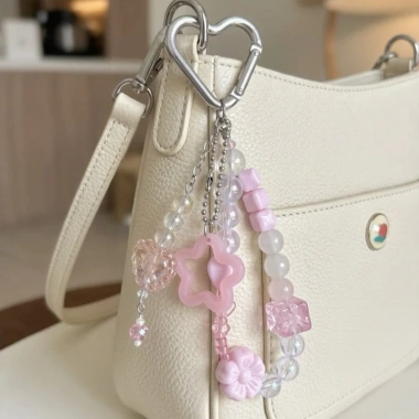 Móc khóa pastel hồng cho túi xách – Charm hoa tim ngôi sao, giá ưu đãi 35.000đ 2