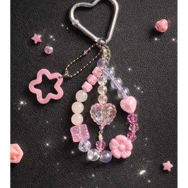 Móc khóa pastel hồng cho túi xách – Charm hoa tim ngôi sao, giá ưu đãi 35.000đ 4