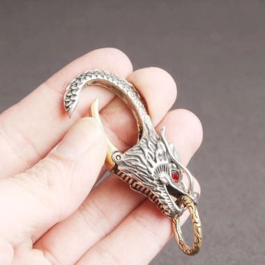 Móc Khóa Rồng Đồng Nguyên Khối Linh Vật Con Giáp Phong Thủy Thủ Công Cao Cấp Giá chỉ 22.000đ