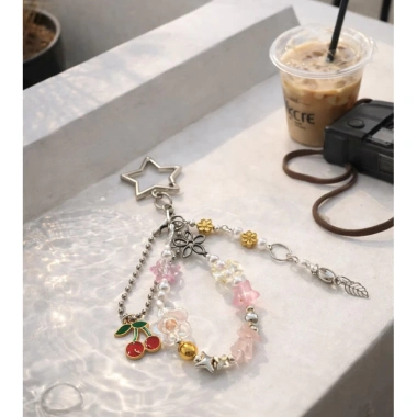 Móc khoá Starry Cherry Charm - Thiết kế tinh tế, giá ưu đãi 65.000 VNĐ 3