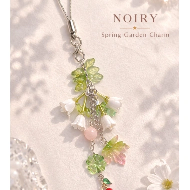 Móc Khóa Trang Trí Noiry – Hoa Trắng & Cherry Đỏ Phối Hạt Pha Lê, Giá chỉ 35.000₫ 5