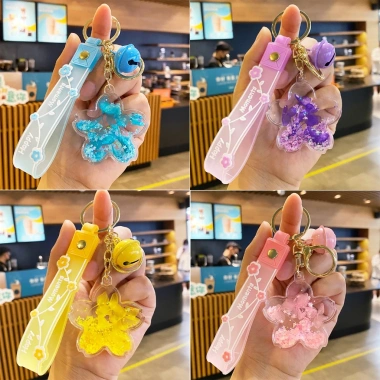 Móc khóa xe máy bông hoa vĩnh cửu cute - Trang trí túi xách thời trang, giảm còn 40.668đ