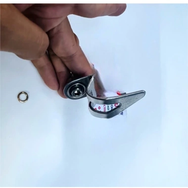 Móc treo đồ inox tia chớp - Giá 39.000đ, chất bền, thiết kế hiện đại, giảm giá