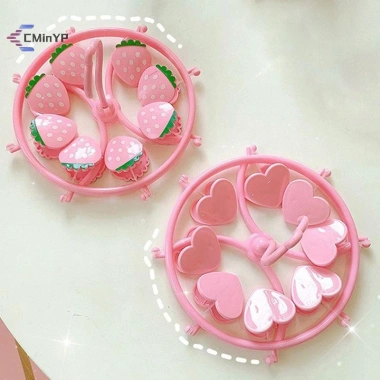 Móc treo máy sấy quần áo dâu tây đáng yêu - Giá phơi đồ lót, gia dụng, chống gió, dành cho nhà mới, chỉ 52.580₫