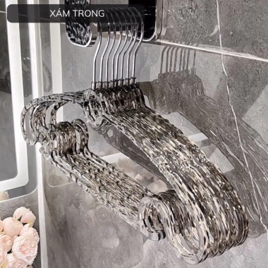 Móc treo quần áo chống trượt vân kim cương trong suốt sang chảnh, xoay 360 linh hoạt - giá 57.000₫