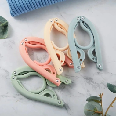 Móc Treo Quần Áo Di Động Gấp Du Lịch, Tủ Quần Áo, Phơi Quần Áo blackpink11
