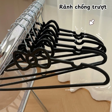 Móc Treo Quần Áo Hình Nơ Kitty - Rãnh Chống Trượt, 2 Dây Nhựa PP Dẻo, Giá 36.156₫