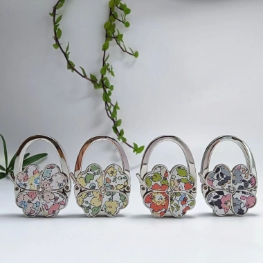 Móc túi xách OLVIDO - Móc treo ví hoa cỏ bốn lá, giá đỡ ví di động, thiết kế bền bỉ, phong cách sáng tạo 5