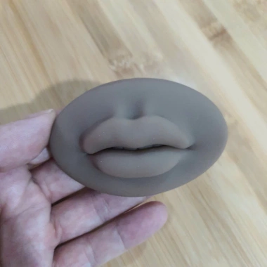 Môi 5D silicone mềm dẻo Phúc Hưng - Khử thâm nặng, luyện tập, giá chỉ 19.950₫