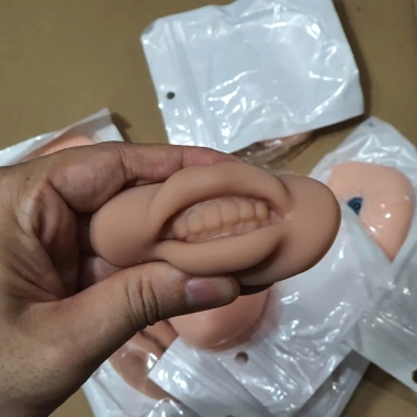 Môi silicone 3D 5D luyện tập phun xăm cực đỉnh - Giá chỉ 25.000đ