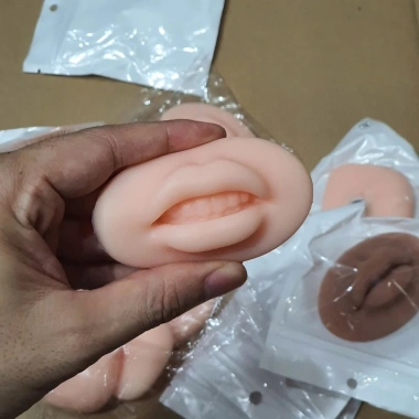 Môi silicone 3D 5D luyện tập phun xăm cực đỉnh - Giá chỉ 25.000đ
