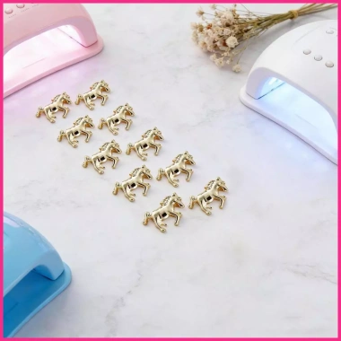 Móng Tay 3D 10 Miếng Hình Ngựa Kim Loại - Đẹp Quyến Rũ Cho Bé Gái, Thanh Niên, Salon - Giá 33.000đ