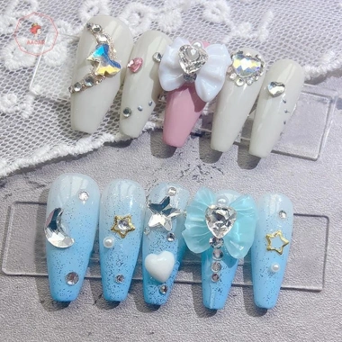 Móng tay 5 chiếc Thủy Thủ Mặt Trăng 3D Sáng Bóng - Nơ Kim Cương Đá Quý Aacar