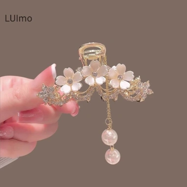 Móng vuốt tua rua hoa nhài Luimo Pearl thanh lịch SBS - Giá chỉ 48.816₫ 4