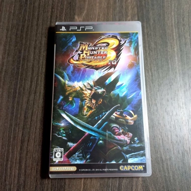 Monter Hunter Portable 3rd PSP Nhật Fullbox Giá 200.000đ, giảm từ 248.000đ, bảo hành