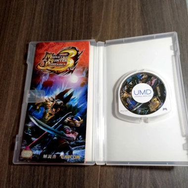 Monter Hunter Portable 3rd PSP Nhật Fullbox Giá 200.000đ, giảm từ 248.000đ, bảo hành 2