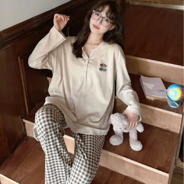 MOSTUDIO ẢNH THẬT áo nỉ thêu gấu Bear, quần kẻ caro form Hàn Quốc - chỉ 174k