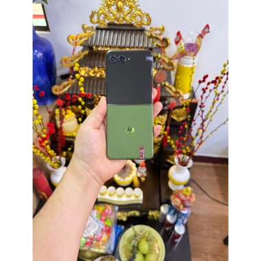 Motorola Razr 50 Ultra 2.024 - Máy đẹp zin, chip 8s Gen3, camera xịn, 10.9 triệu 3