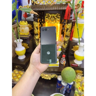 Motorola RAZR 60 ULTRA Snapdragon 8 16/512GB - Mới, chụp đẹp, 2 SIM, giá 14.990.000 VND 5 Motorola RAZR 60 ULTRA Snapdragon 8 16/512GB - Mới, chụp đẹp, 2 SIM, giá 14.990.000 VND 5