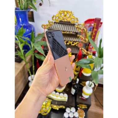 Motorola RAZR 60 ULTRA Snapdragon 8 16/512GB - Mới, chụp đẹp, 2 SIM, giá 14.990.000 VND 7 Motorola RAZR 60 ULTRA Snapdragon 8 16/512GB - Mới, chụp đẹp, 2 SIM, giá 14.990.000 VND 7