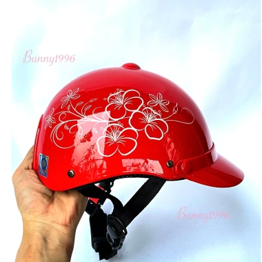 Mũ bảo hiểm lưỡi trai thời trang cao cấp, dáng nửa đầu in họa tiết, phù hợp nam nữ - Giá chỉ 115.000 VND 7 Mũ bảo hiểm lưỡi trai thời trang cao cấp, dáng nửa đầu in họa tiết, phù hợp nam nữ - Giá chỉ 115.000 VND 7