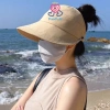 Mũ chống nắng nửa đầu Hàn Quốc màu hồng, vành rộng, móc đeo khẩu trang, buộc tóc đuôi ngựa - 29.690đ 2