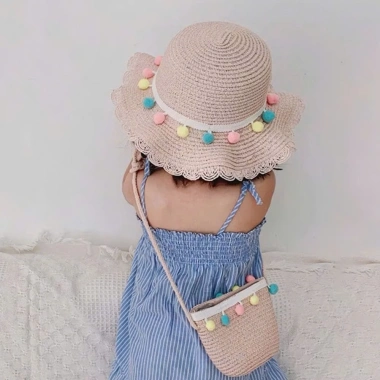 Mũ cói bé 3-6 tuổi kèm túi rộng vành chống nắng tua rua chấm bi xinh xắn