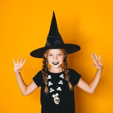 Mũ Halloween Đen Nữ – Phụ kiện Trang phục Halloween Giá ưu đãi 47.196₫ 2 Mũ Halloween Đen Nữ – Phụ kiện Trang phục Halloween Giá ưu đãi 47.196₫ 2