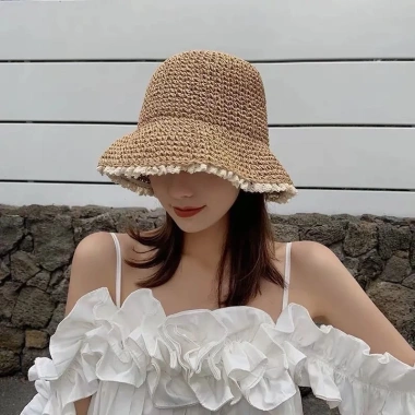 Mũ nón cói nữ đi biển móc tay thủ công ren, phong cách retro xinh xắn - Giá 75.000 5 Mũ nón cói nữ đi biển móc tay thủ công ren, phong cách retro xinh xắn - Giá 75.000 5