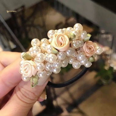 Mũ scrunchies đính hạt ngọc trai ngọt ngào, dây co giãn cho đuôi ngựa - Giá 47.412₫
