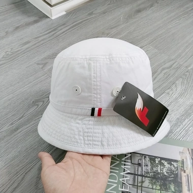 Mũ tai bèo bucket hat chất dày dặn nam nữ, giá 160.000 VND - giảm từ 195.200 VND 5 Mũ tai bèo bucket hat chất dày dặn nam nữ, giá 160.000 VND - giảm từ 195.200 VND 5